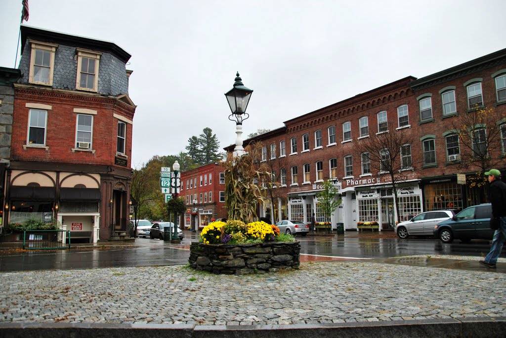 woodstock-vermont-small-town-main-streets