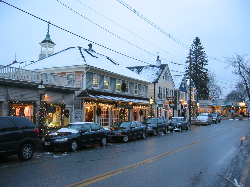 Kennebunkport-maine-small-beach-town-east-coast