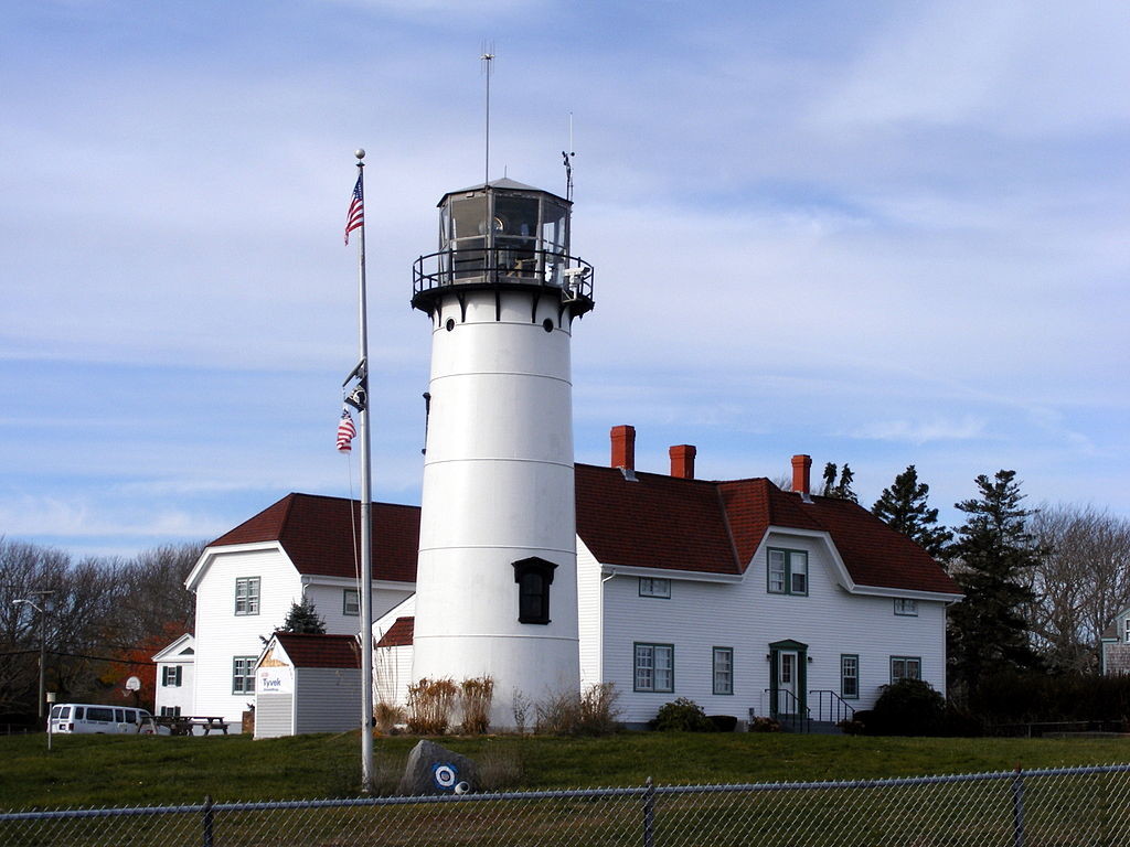 chatham-massachusetts-small-beach-town-east-coast