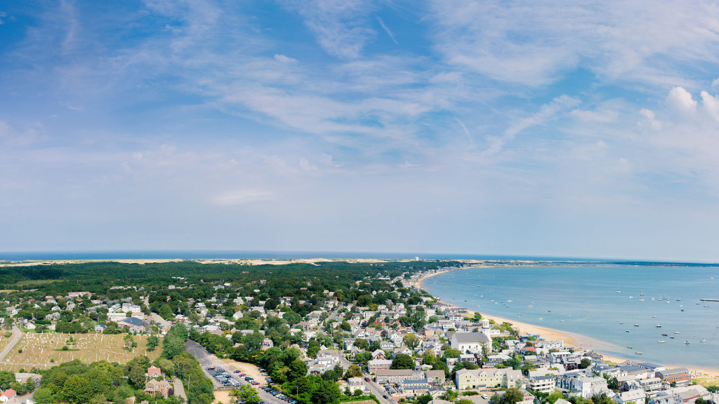 provincetown-cape-cod-small-beach-town-east-coast